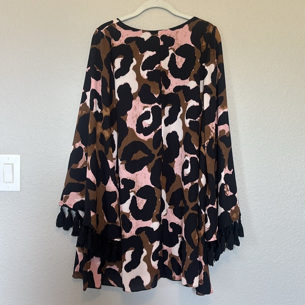 Judith March Tunic Dress - Picture 4 of 11